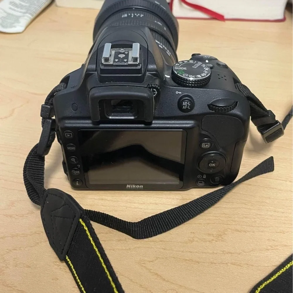 Nikon D3300 with Sigma Zoom 18-250mm lens